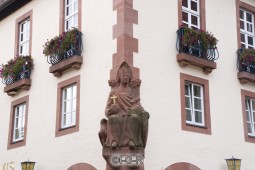 image04235